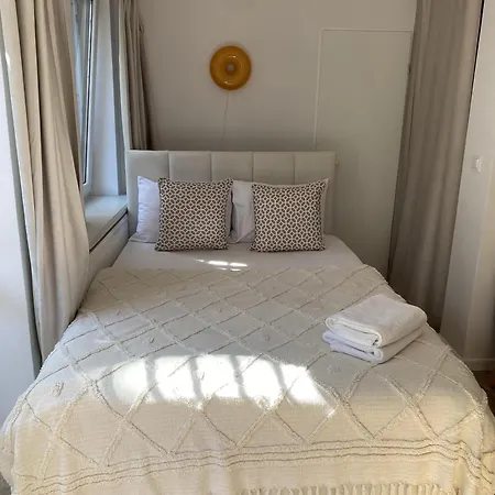 Lulu Apartman Varsó
